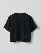 Essentials T-Shirt für Damen