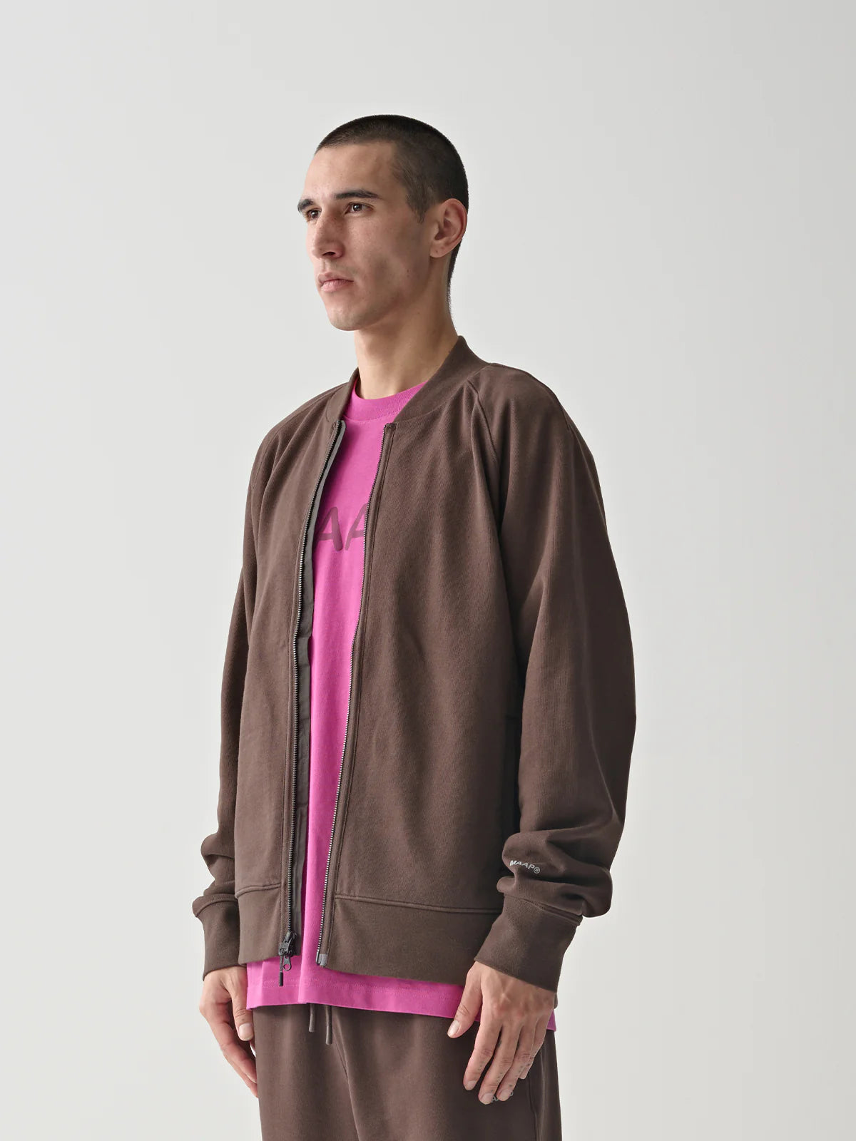 Essentials Zip Crew