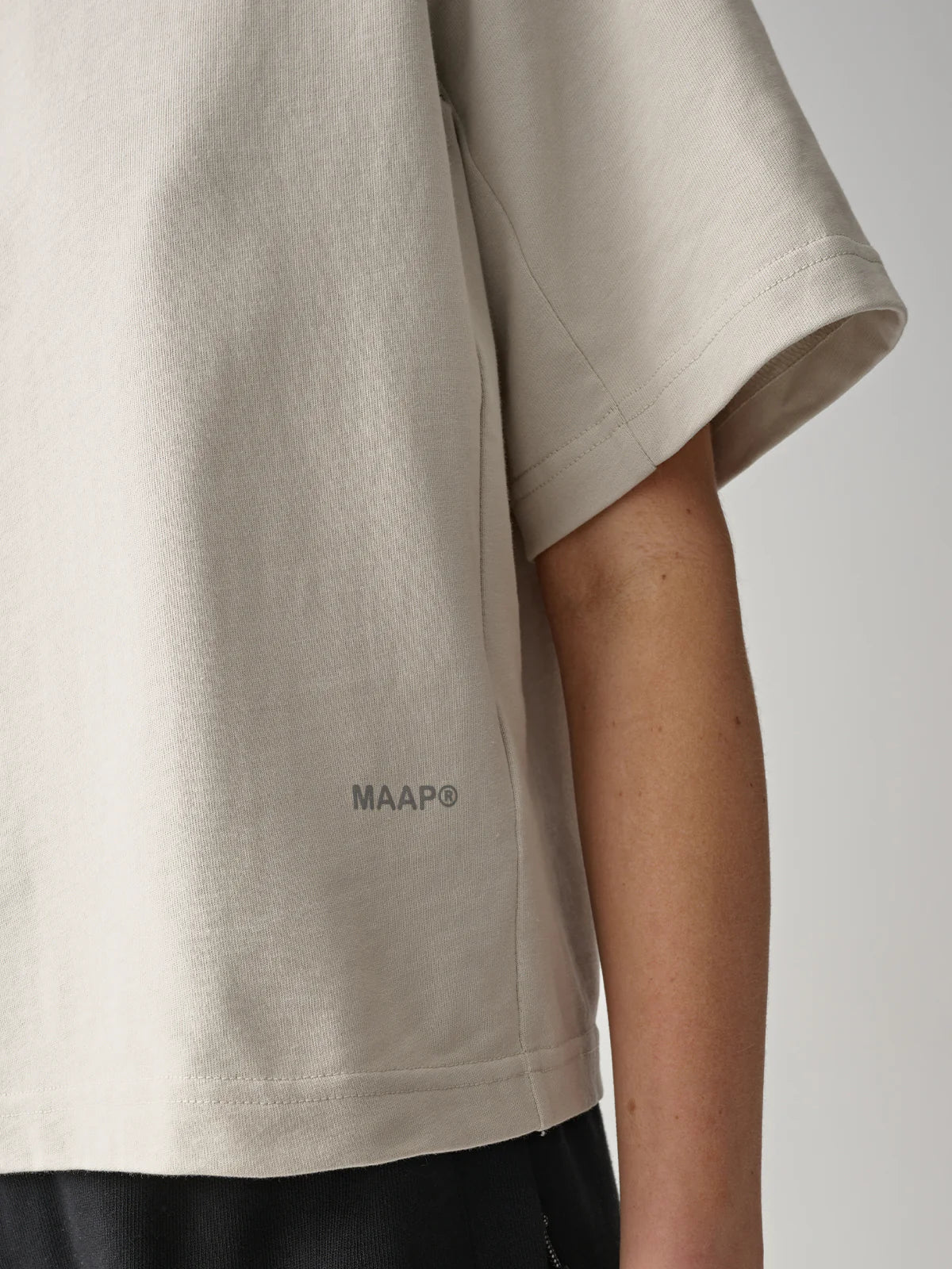 Essentials T-Shirt für Damen