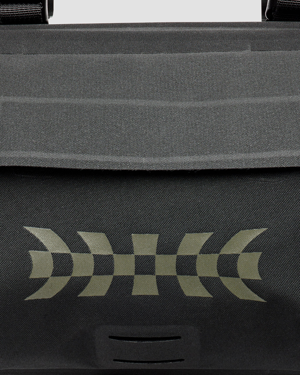 Apidura Handlebar Pack