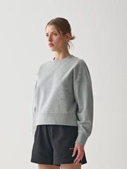 Essentials Crew für Damen